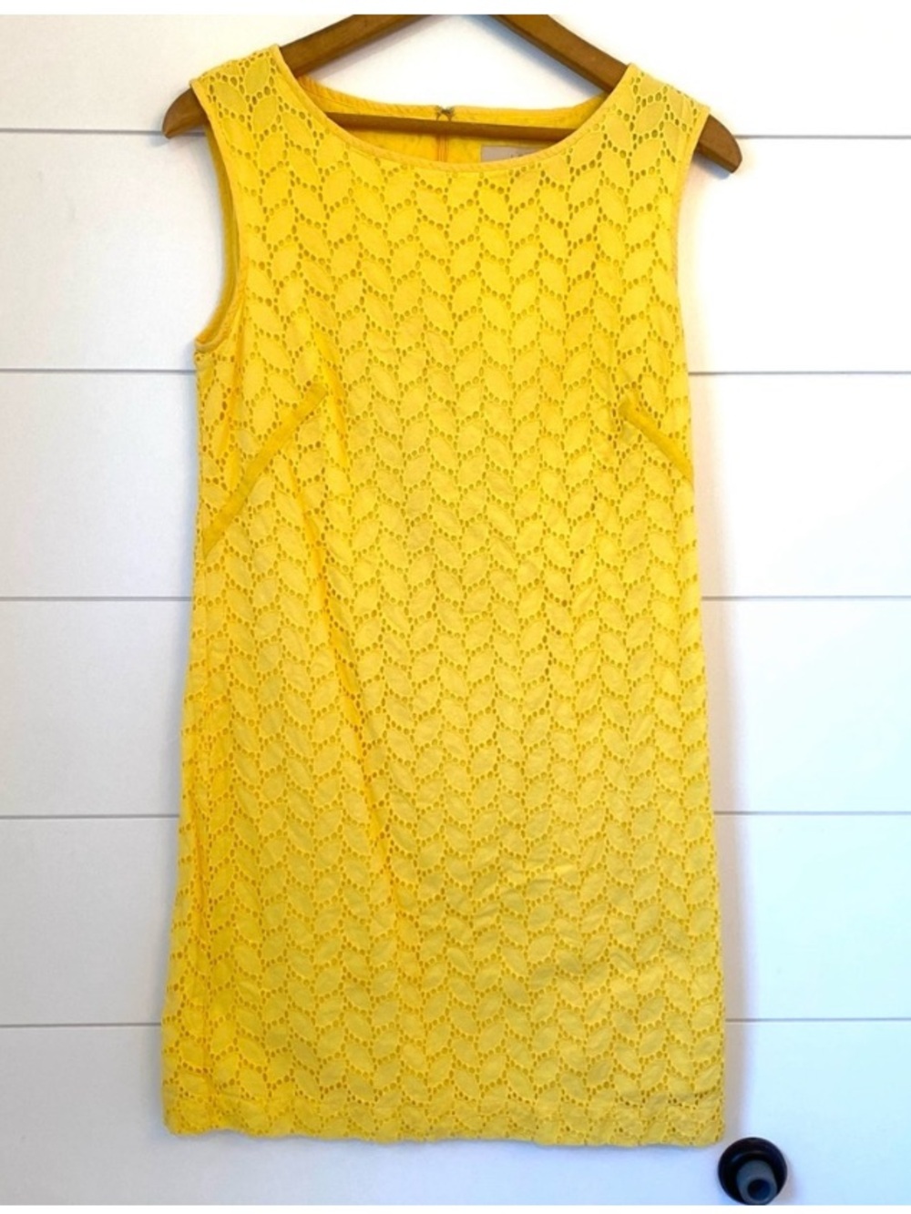 Ann Taylor LOFT dress. Size 2.